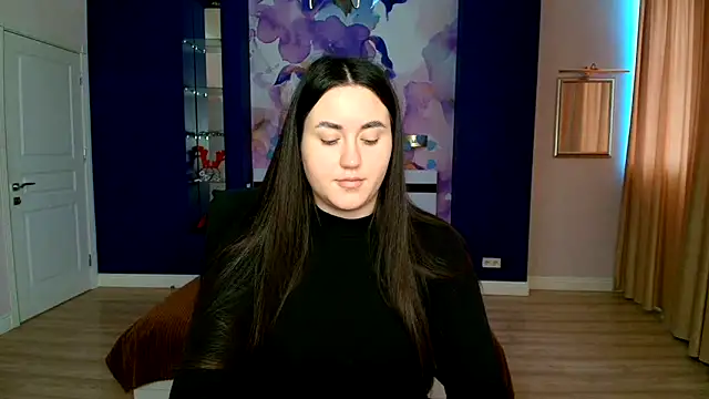 Roxie Bradley online show from 21, 2, 2025