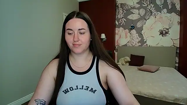 Roxie Bradley online show from 16, 7, 2026