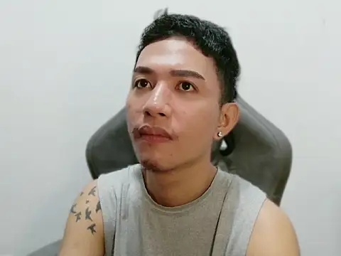 xlovercum online show from 11, 2, 2026