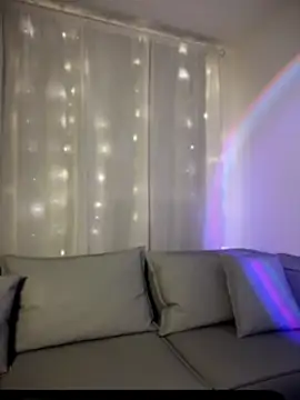 Im sophiie online show from 30, 4, 2026