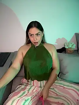 Im sophiie online show from 19, 7, 2026
