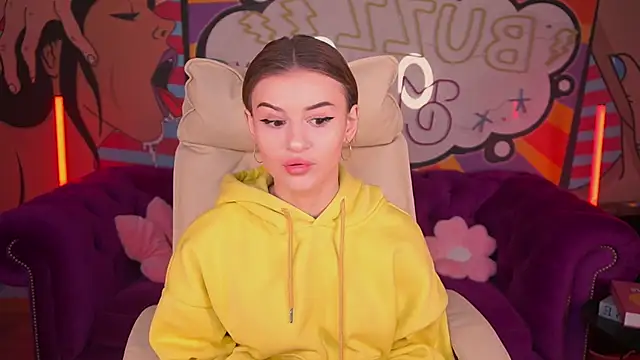 Lili Danger online show from 28, 1, 2025
