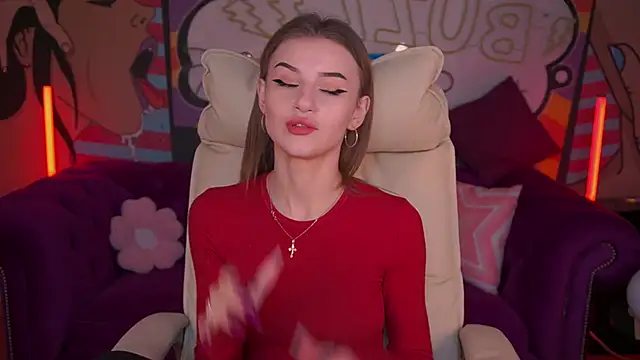 Lili Danger online show from 8, 2, 2025