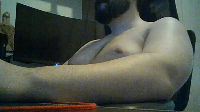 roberc4m online show from 6, 10, 2025