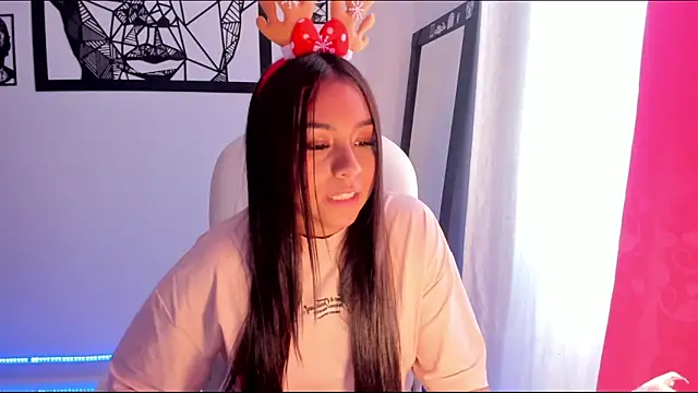 Ciara8 online show from 28, 12, 2024