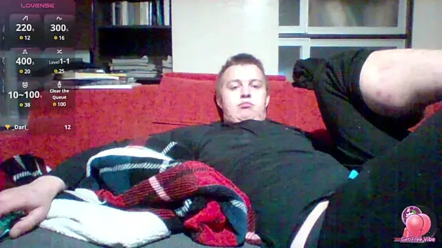 Matttthees online show from 1, 1, 2025