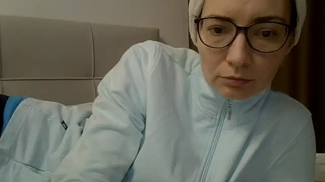 Ashleyspice online show from 12, 2, 2026