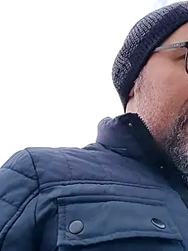 Snapshot of BuckWessle chatting on 21, 2, 2025 BuckWessle online show from 21, 2, 2025