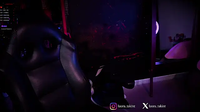 Laura takint online show from 15, 3, 2026