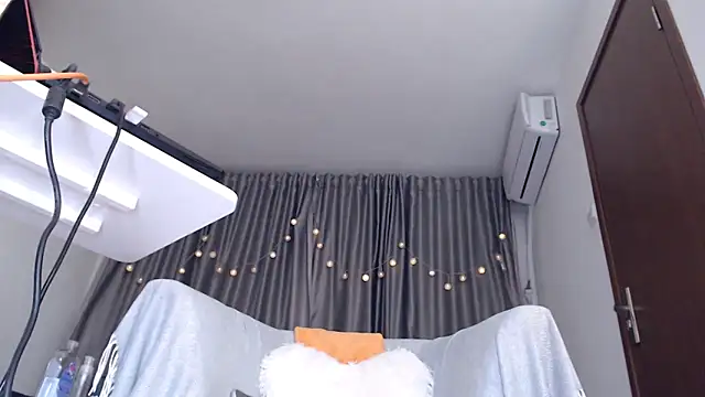 Snapshot of Babe_Licious chatting on 27, 3, 2026 Babe Licious online show from 27, 3, 2026