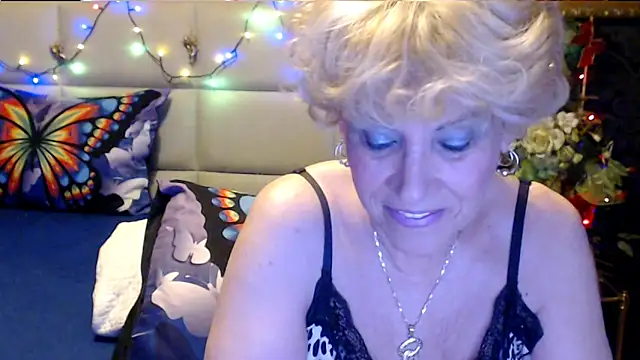 HappyWomanOn online show from 2, 11, 2025