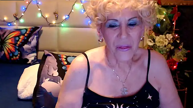 HappyWomanOn online show from 4, 11, 2025