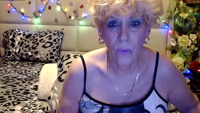 HappyWomanOn online show from 8, 11, 2025
