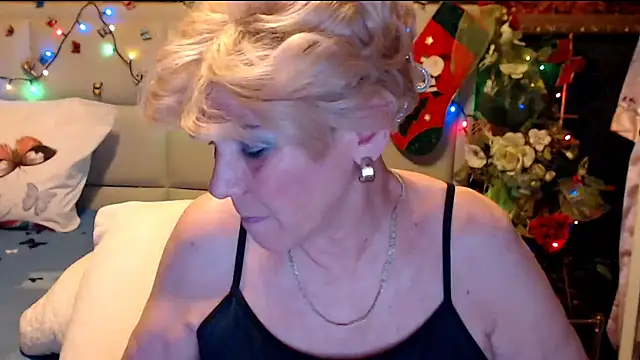 HappyWomanOn online show from 4, 12, 2025