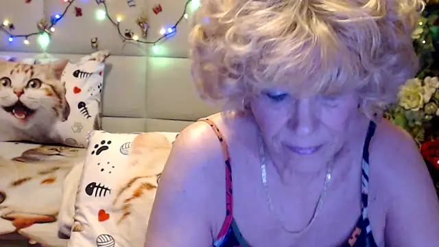 HappyWomanOn online show from 24, 3, 2026