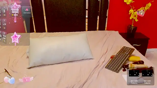 Nayla Garner online show from 17, 3, 2025