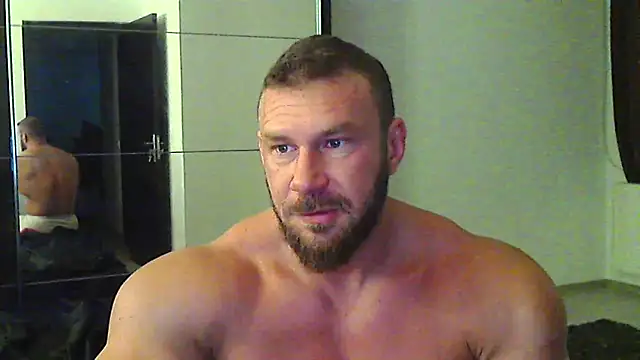 Snapshot of muscularkevin chatting on 27, 5, 2026 muscularkevin online show from 27, 5, 2026