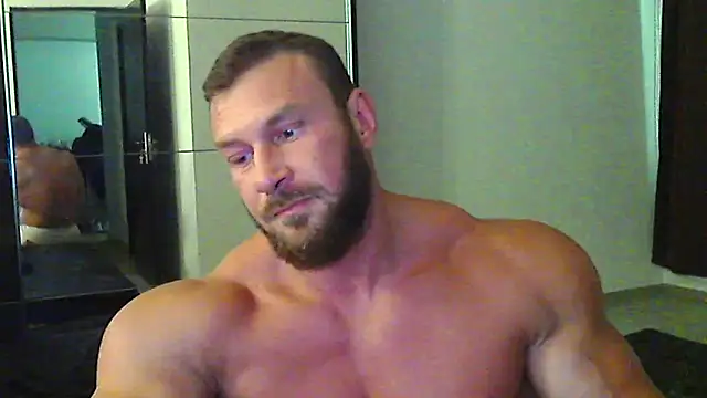 Snapshot of muscularkevin chatting on 6, 6, 2026 muscularkevin online show from 6, 6, 2026