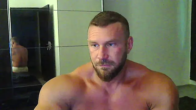 muscularkevin online show from 4, 7, 2026