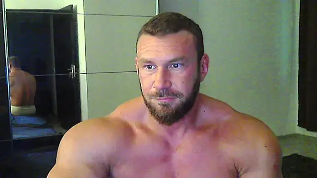 muscularkevin online show from 19, 7, 2026