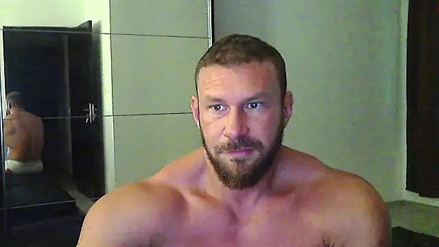 muscularkevin online show from 4, 8, 2026