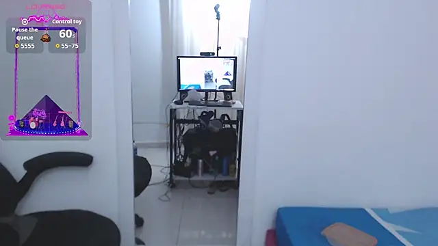 Katha Marck online show from 3, 10, 2025