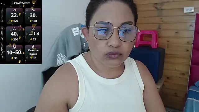 Katha Marck online show from 21, 11, 2025