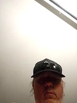 Hotredheadandtoungelasher online show from 6, 5, 2026