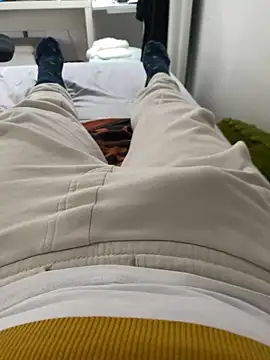 Snapshot of Luishorny19 chatting on 14, 2, 2025 Luishorny19 online show from 14, 2, 2025