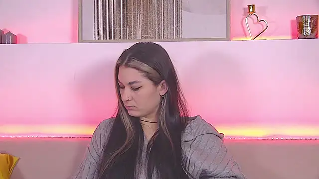 RachelSimpson online show from 3, 2, 2025