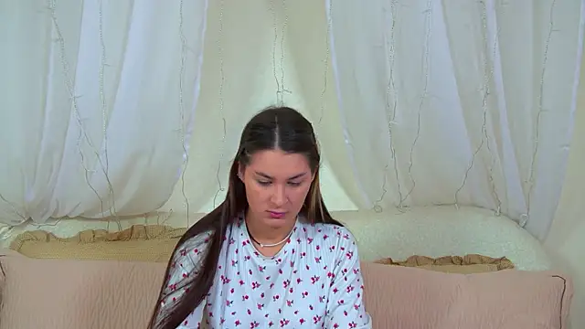 RachelSimpson online show from 11, 3, 2026