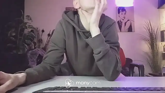 Snapshot of der_dino30 chatting on 5, 3, 2025 der dino30 online show from 5, 3, 2025