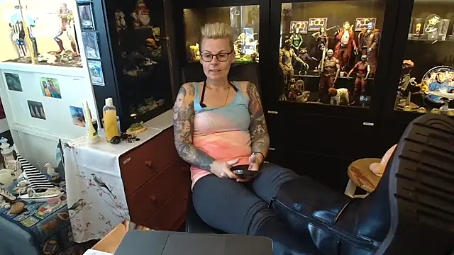 MaryG online show from 18, 1, 2025