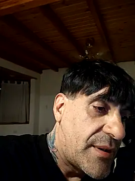 Elnonoykeila77 online show from 9, 9, 2025