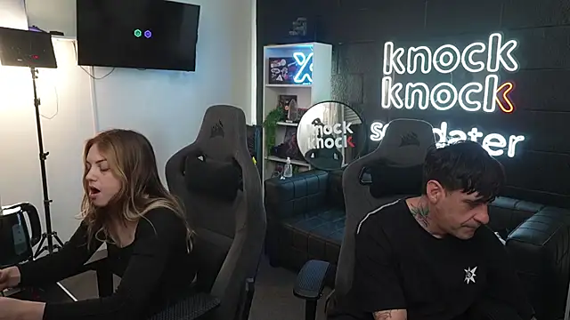 Elnonoykeila77 online show from 26, 10, 2025