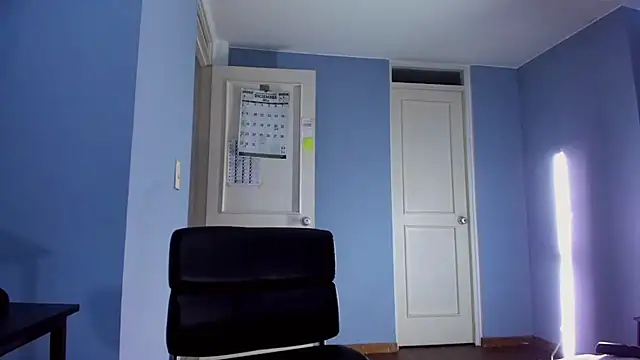 Snapshot of anthonylatynxd chatting on 29, 12, 2024 anthonylatynxd online show from 29, 12, 2024