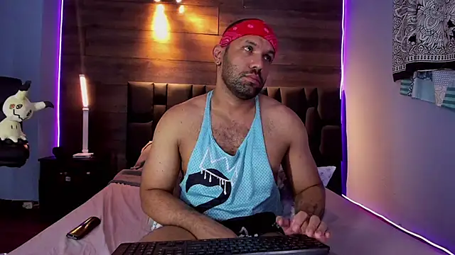 Snapshot of anthonylatynxd chatting on 18, 2, 2025 anthonylatynxd online show from 18, 2, 2025