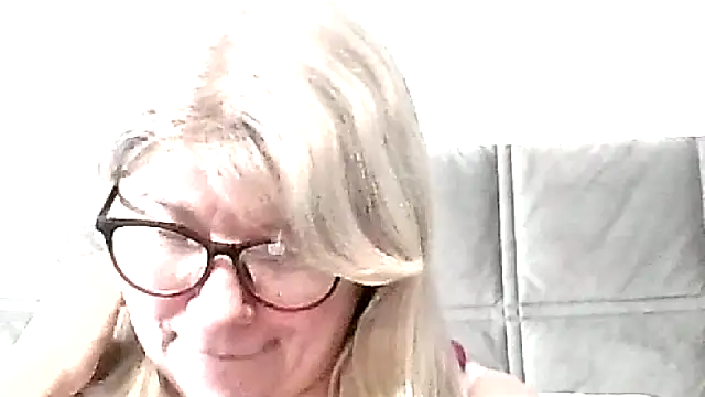 Snapshot of Diana_49 chatting on 1, 2, 2026 Diana 49 online show from 1, 2, 2026