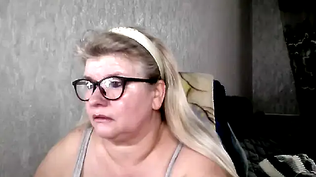 Snapshot of Diana_49 chatting on 13, 2, 2026 Diana 49 online show from 13, 2, 2026