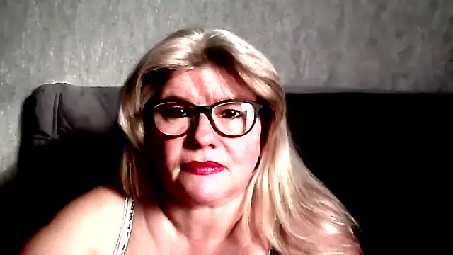 Snapshot of Diana_49 chatting on 16, 2, 2026 Diana 49 online show from 16, 2, 2026