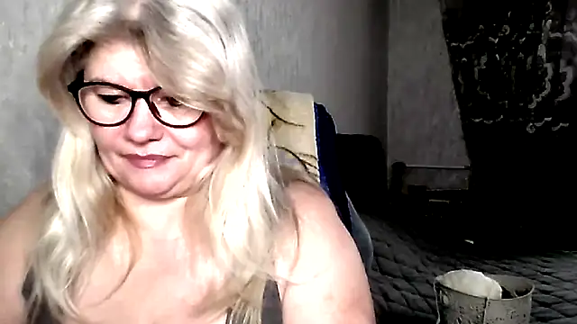 Snapshot of Diana_49 chatting on 17, 2, 2026 Diana 49 online show from 17, 2, 2026