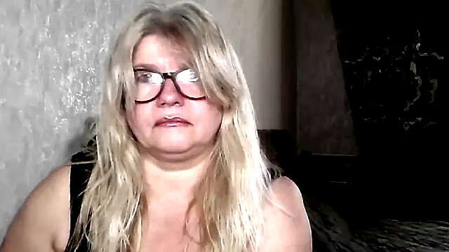 Snapshot of Diana_49 chatting on 13, 3, 2026 Diana 49 online show from 13, 3, 2026