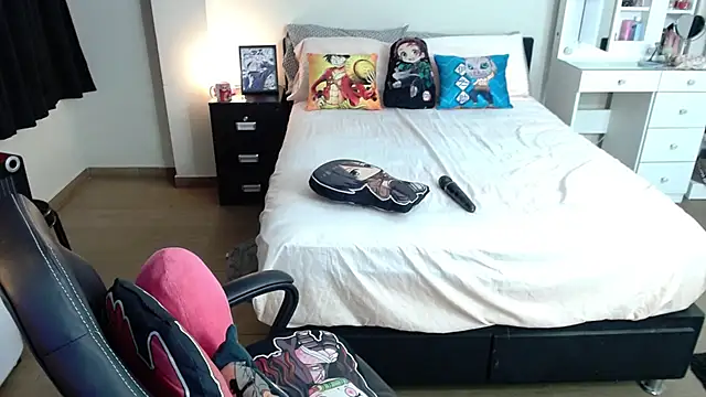 Snapshot of kittykat18x chatting on 22, 2, 2025 kittykat18x online show from 22, 2, 2025