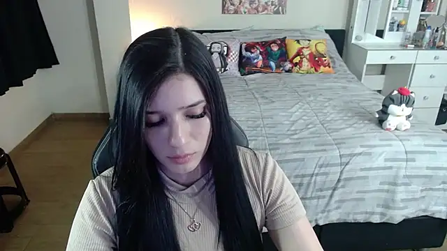 Snapshot of kittykat18x chatting on 19, 11, 2025 kittykat18x online show from 19, 11, 2025