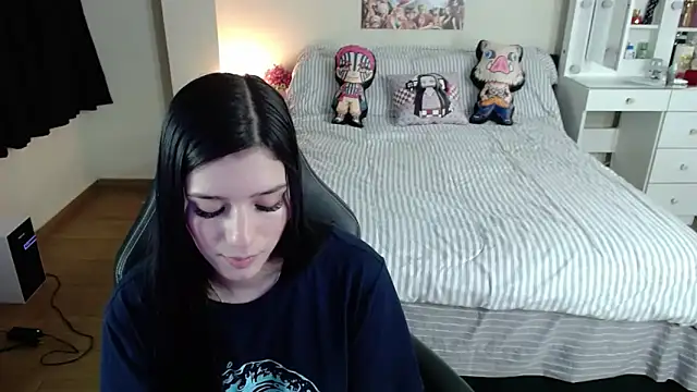 Snapshot of kittykat18x chatting on 5, 3, 2026 kittykat18x online show from 5, 3, 2026