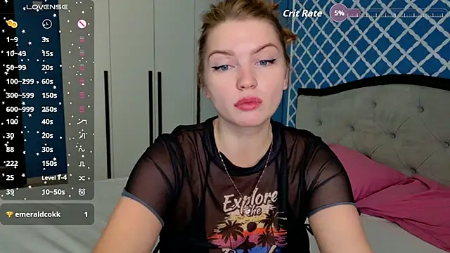 Busty Redhead online show from 8, 11, 2025