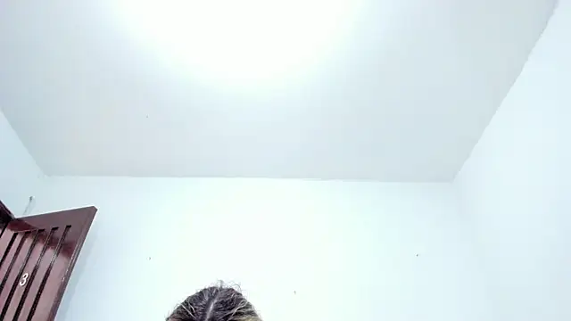 Snapshot of ISABELLASSMITH chatting on 22, 1, 2025 ISABELLASSMITH online show from 22, 1, 2025