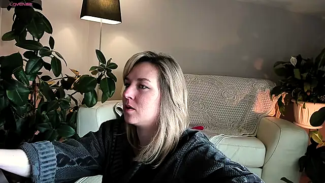 5 in one online show from 7, 5, 2026