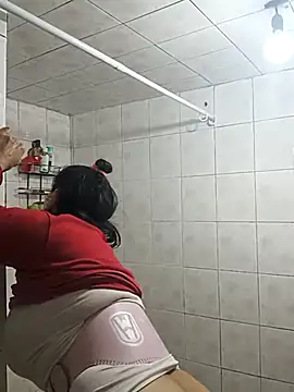 LaInsaciableIntensa online show from 3, 2, 2026