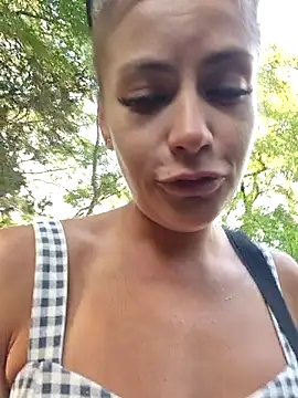 Keli Jessi online show from 11, 9, 2025